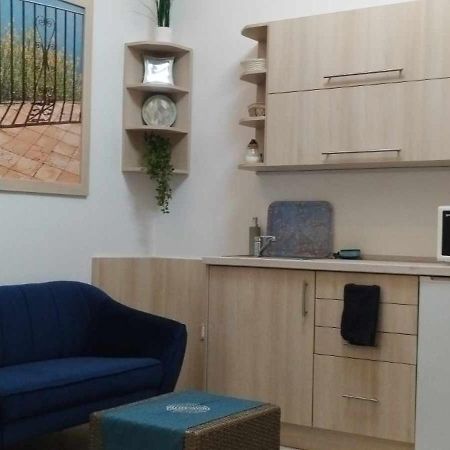 Diana Apartmanhaz Keszthely Ngoại thất bức ảnh