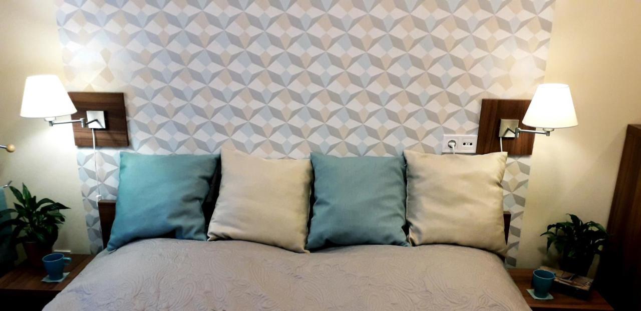 Diana Apartmanhaz Keszthely Ngoại thất bức ảnh